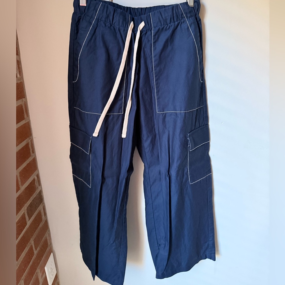 Banana Republic Wide Leg Ankle Cargo Pants